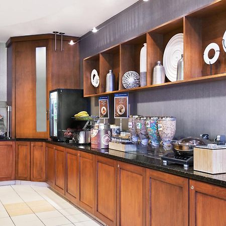 Springhill Suites By Marriott Wheeling Triadelphia Area Buitenkant foto