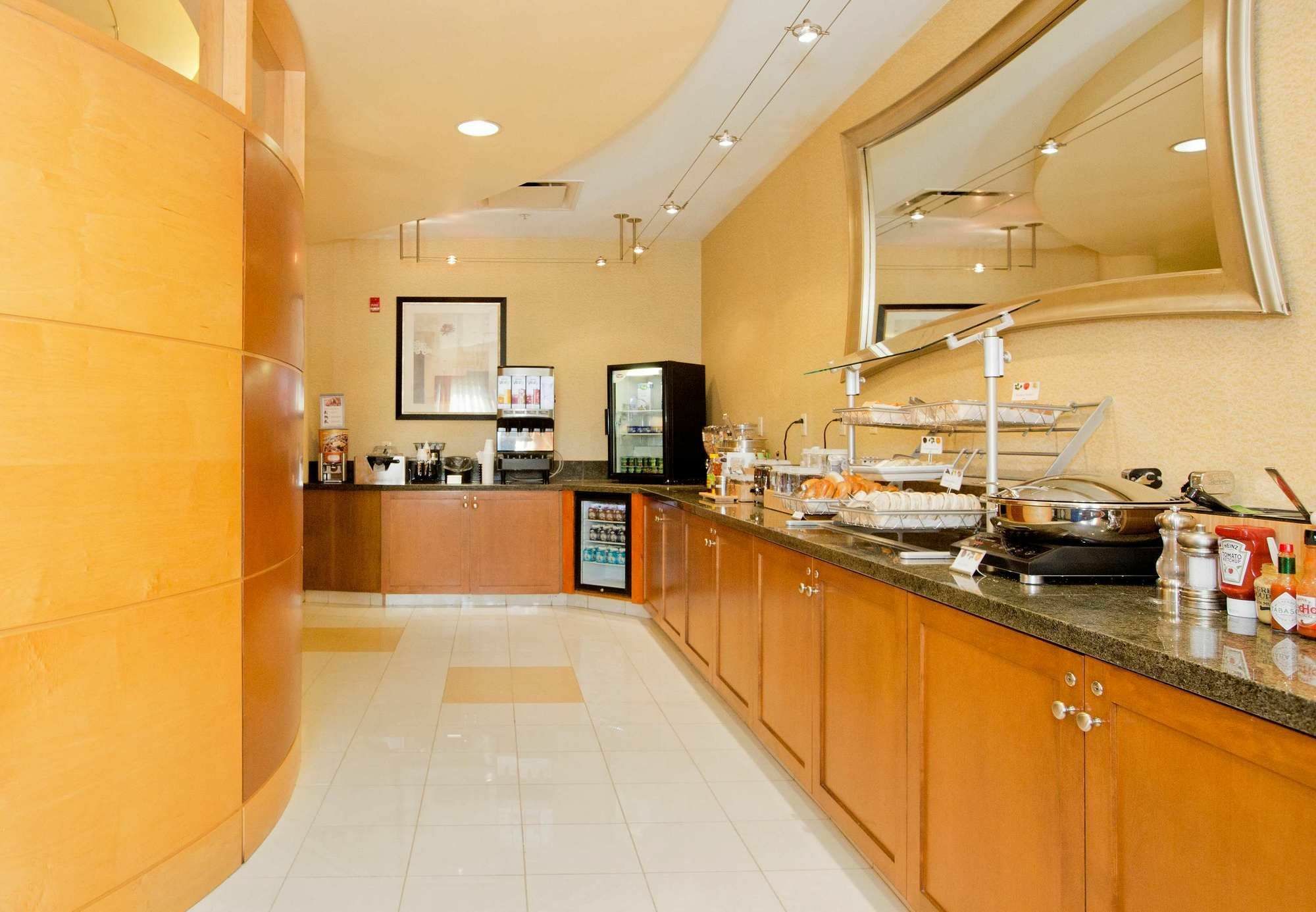 Springhill Suites By Marriott Wheeling Triadelphia Area Buitenkant foto